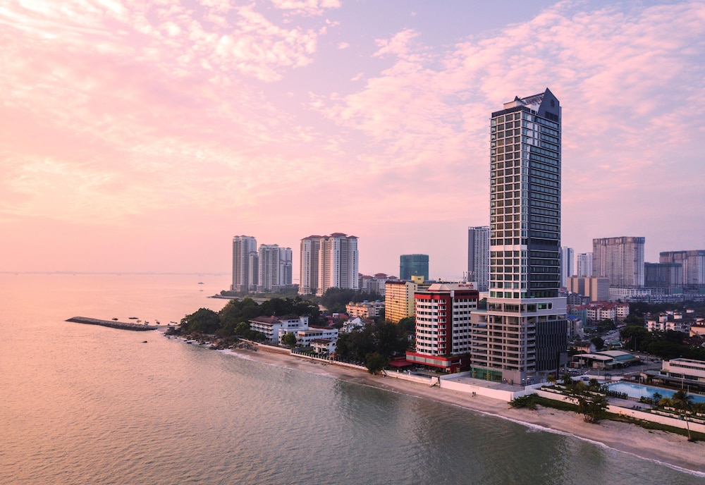 Hompton by the Beach Penang