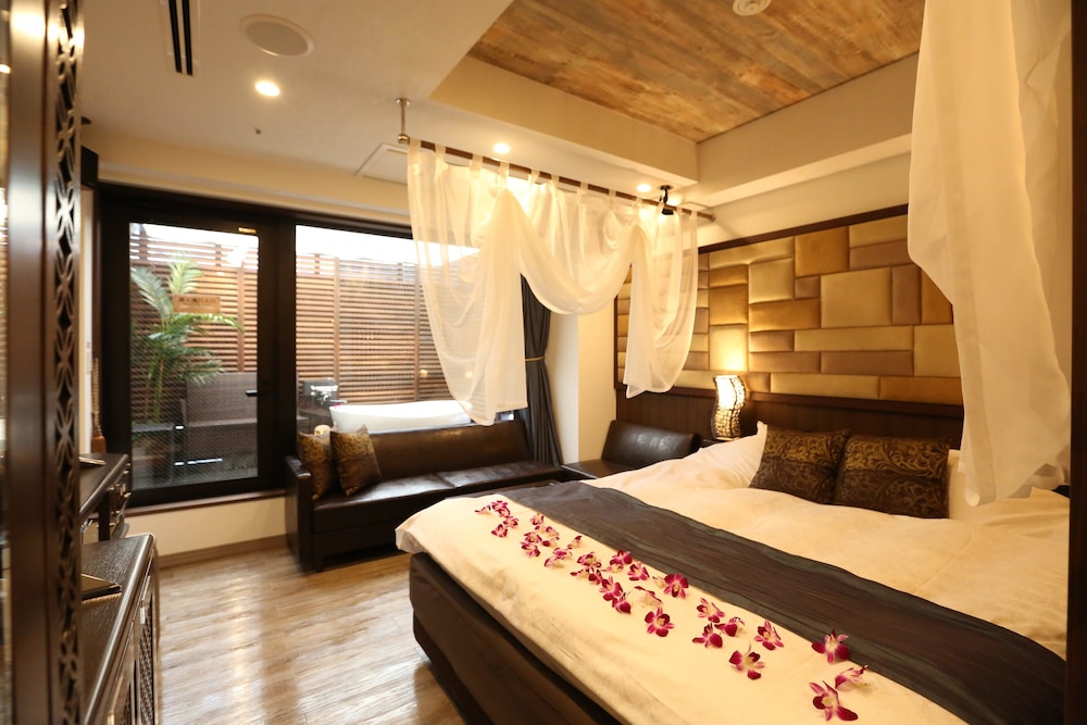 Hotel Petit Bali Higashishinjuku - Adults Only