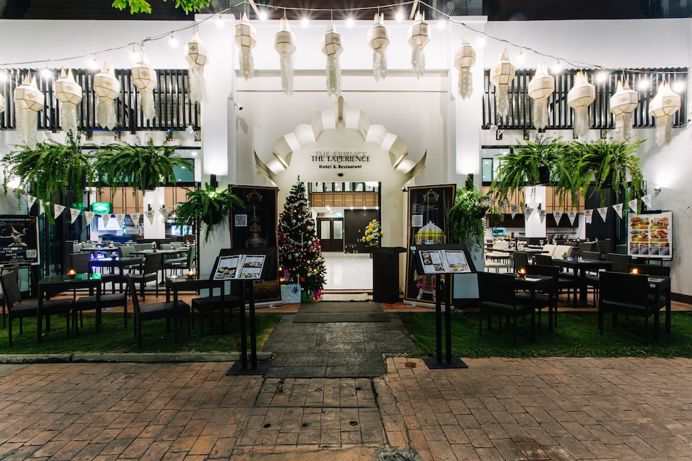 The Experience Walking Street Chiang Mai