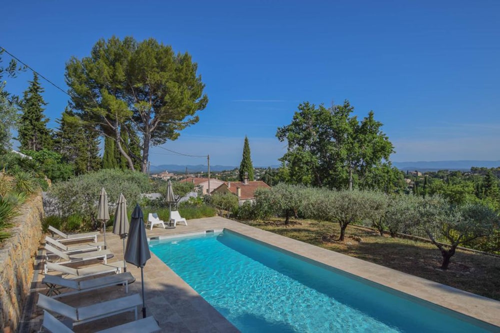 Le Clos en Provence in Draguignan | 2023 Updated prices, deals - Klook ...