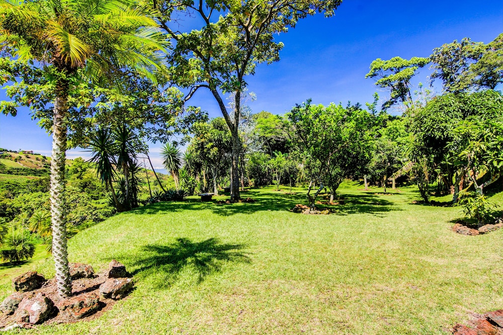 Hotel Mango Valley in Cantón Grecia 2023 Updated prices, deals