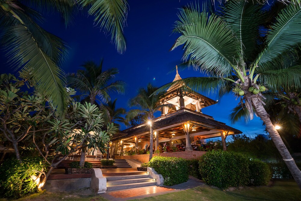 Royal Muang Samui Villas