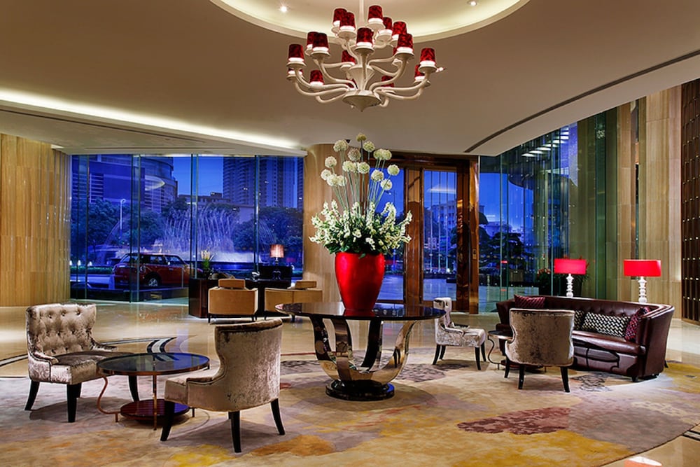 Sofitel Guangzhou Sunrich · Hotel setting