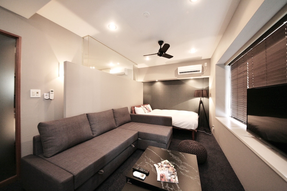 Zonk Hotel Nakasu