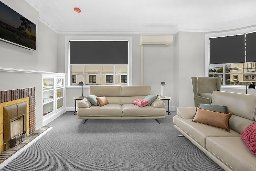 Horse and jockey hotel homebush in sydney 2025 updated prices deals