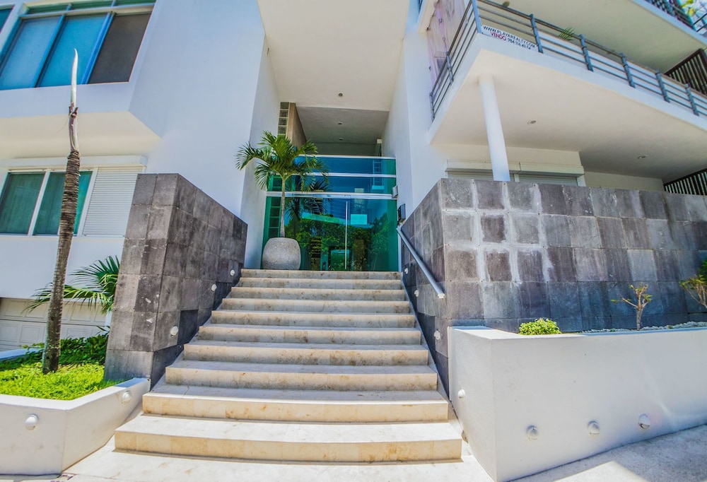 La Vista Condo Beachside in Playa del Carmen 2023 Updated prices