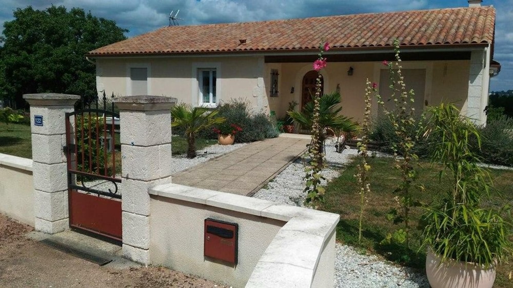 Chambre & Table d'hotes Nontron - Le clos de Rapevache