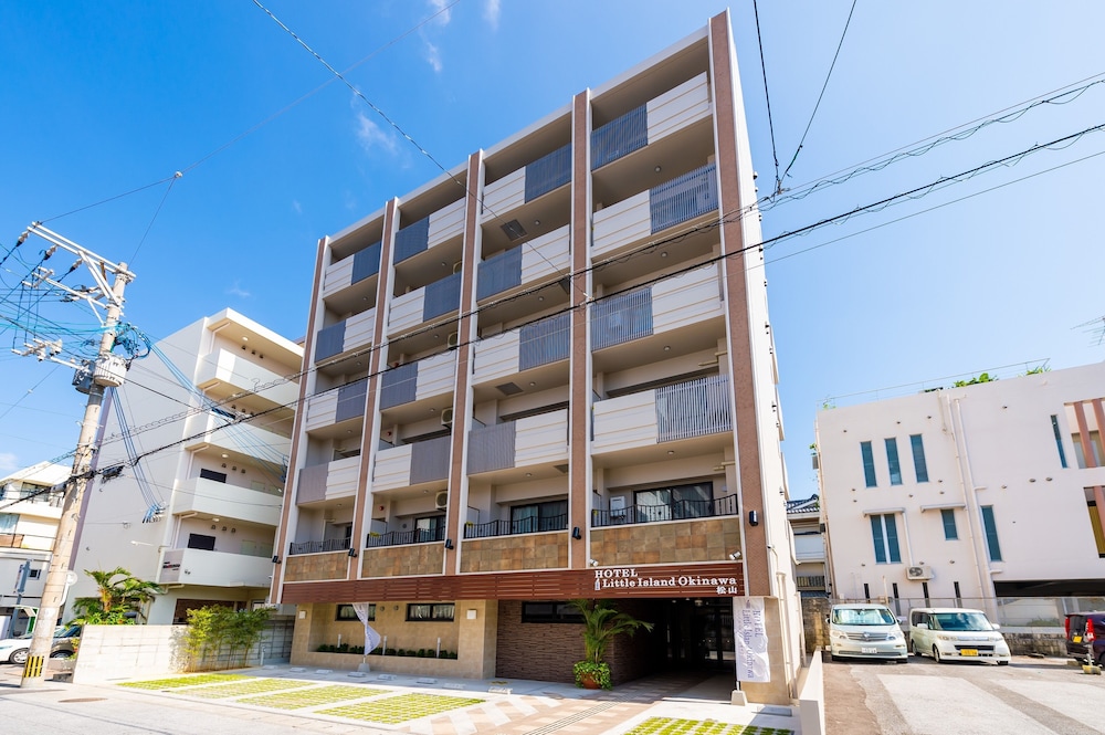 Little Island Okinawa Matsuyama