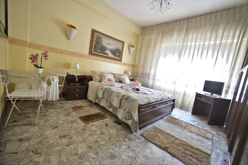 B&B Sogni D'Oro In Reggio Di Calabria | 2024 Updated Prices, Deals ...