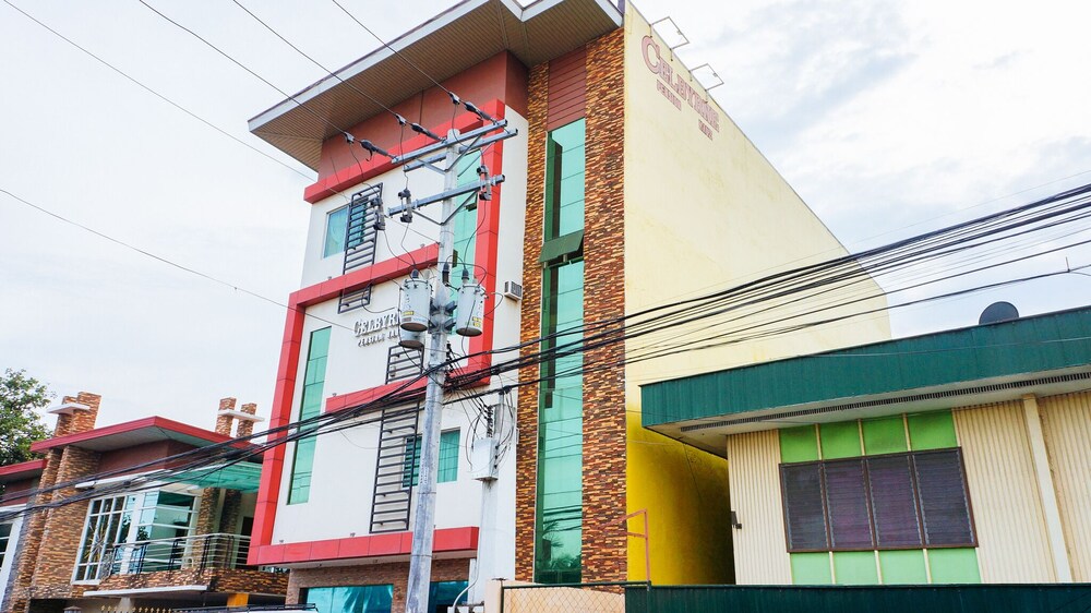 RedDoorz near Talisay District Hospital in Talisay | 2023 Updated ...