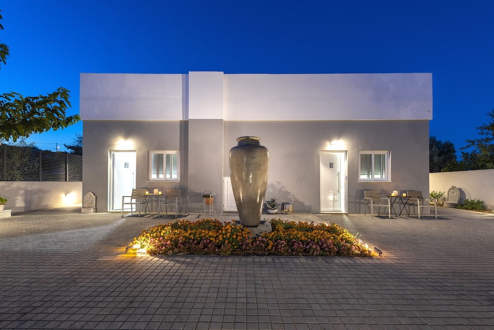 Comfort Stay Athens Airport Hotel - FREE shuttle from and to the airport