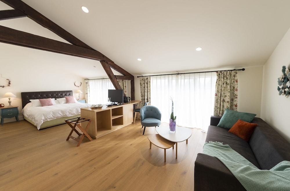 Château Tour Saint-Fort