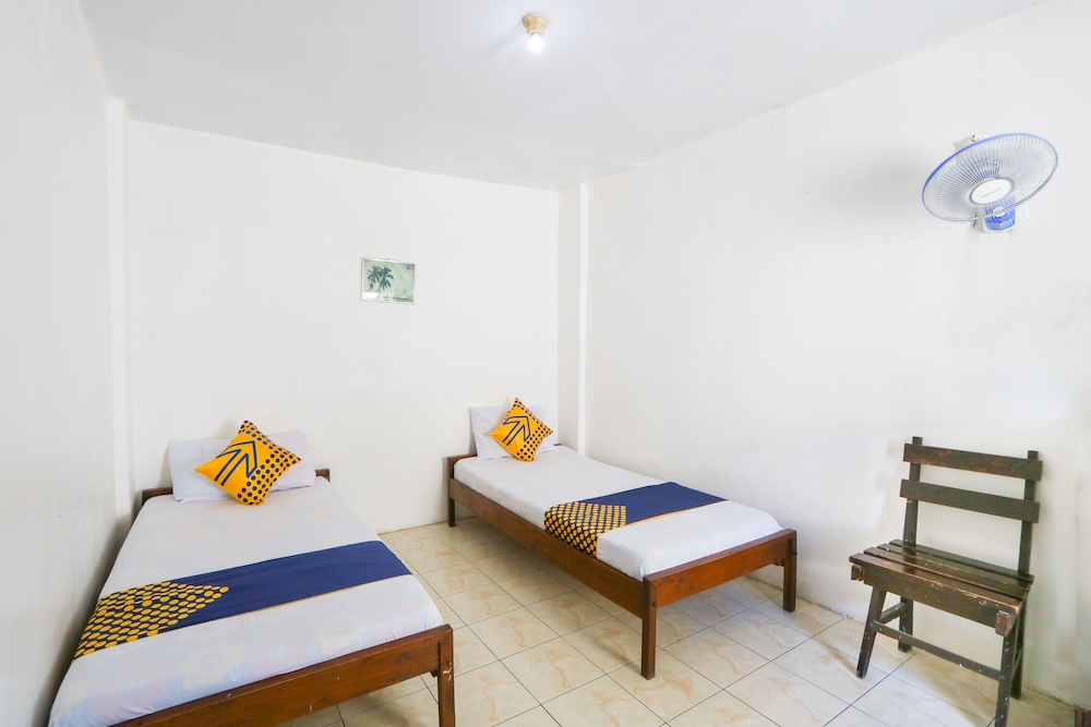 SPOT ON 2422 Hotel Moga Sari