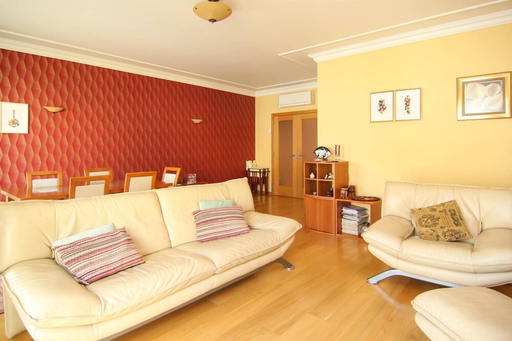 3 Bedroom Apartment by the Sea With Balcony in Grande Lisboa | 2023 ...