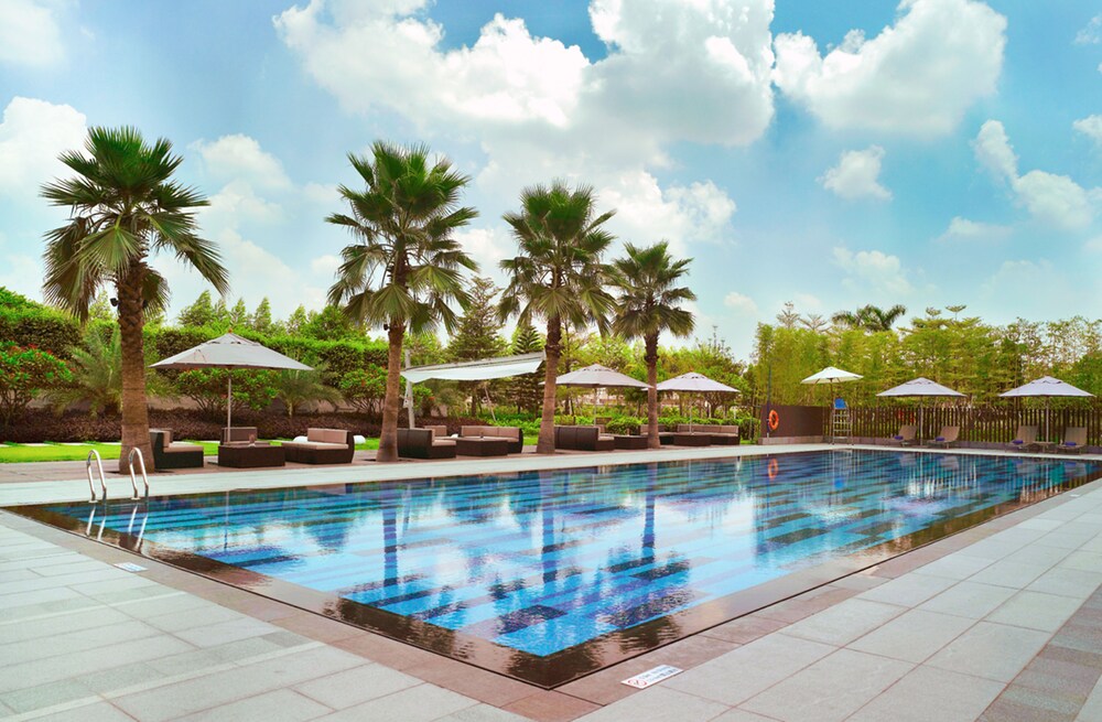 Crowne Plaza Guangzhou Huadu by IHG · Hotel facilities