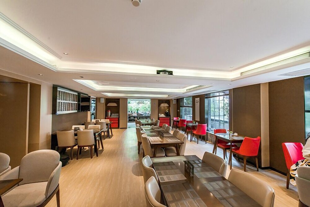 Guangzhou City Join Hotel Shipai Qiao Branch · Dining spaces