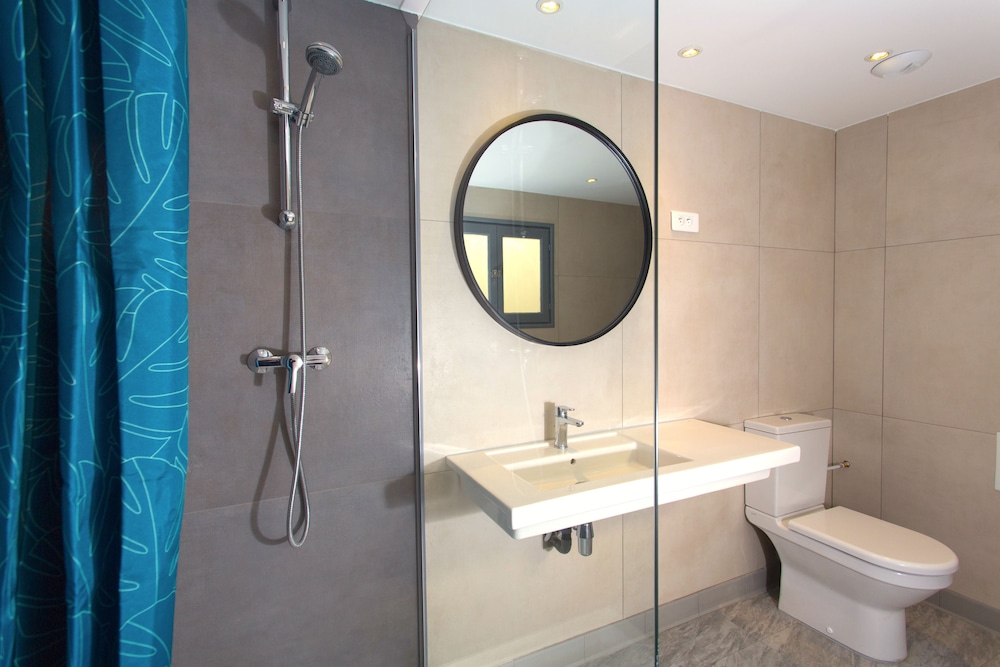 Villa Saint Exupéry Beach - Hostel