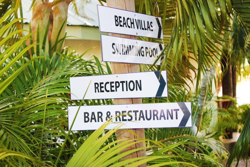 Le Uaina Beach Resort