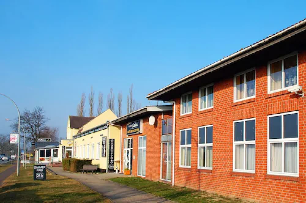 Hotel Ziegenkrug Rostocker Tor in WarnowWest 2024 Updated prices