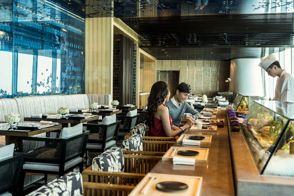 Four Seasons Guangzhou · Dining spaces