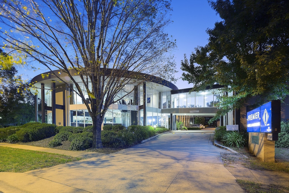 Ramada Encore by Wyndham Belconnen Canberra