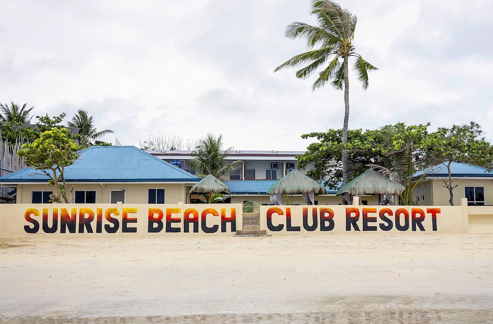 Experience Paradise: Sunrise Beach Club Resort in the USA