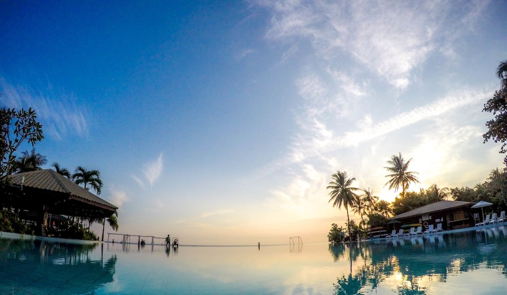 Palm Beach Resort & Spa