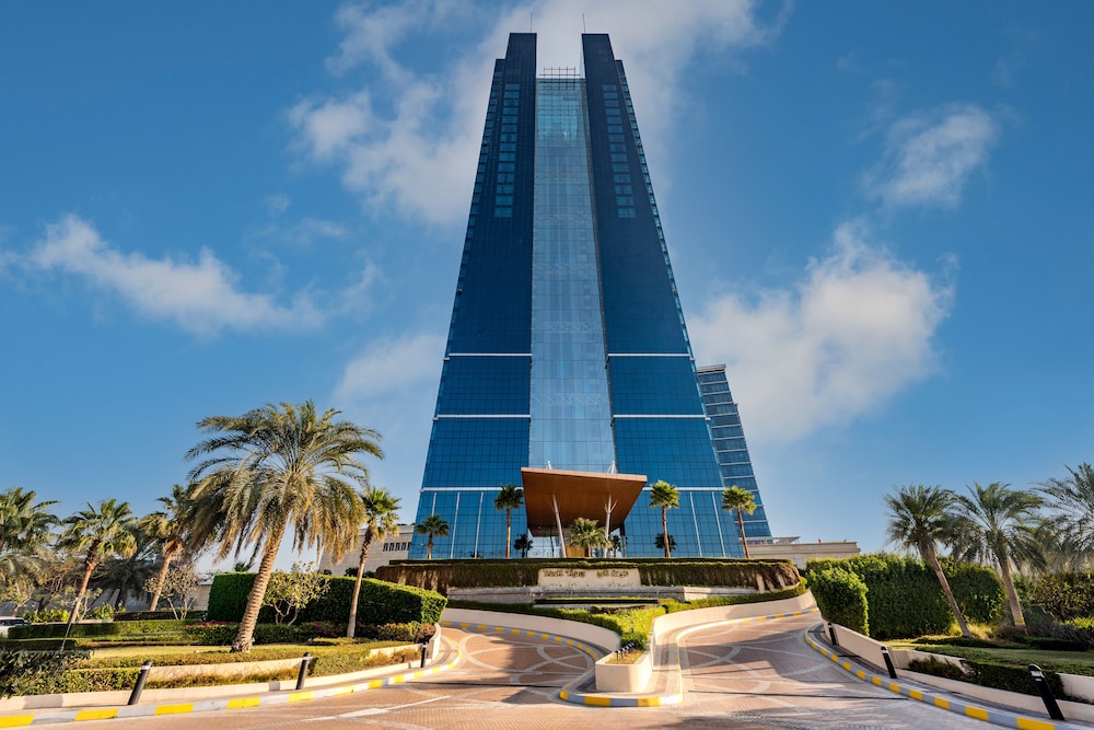 Dusit Thani Abu Dhabi
