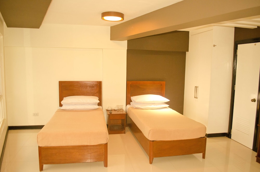 Palawan Palm Suites