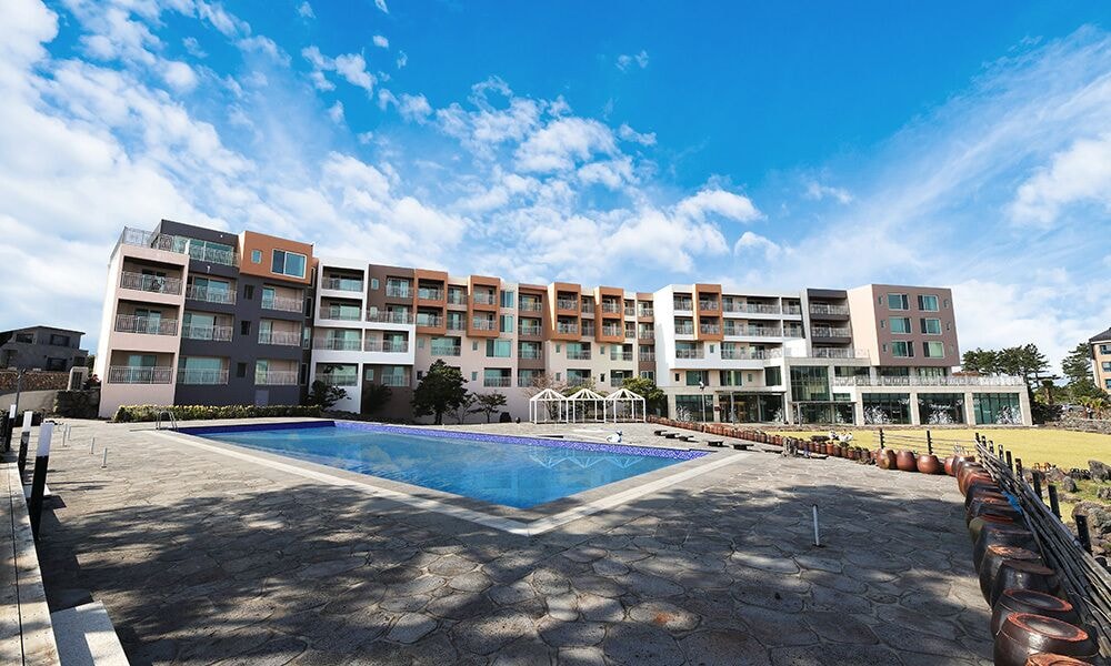 Tops10 Villa de Aewol Jeju 真實飯店外觀與戶外泳池
