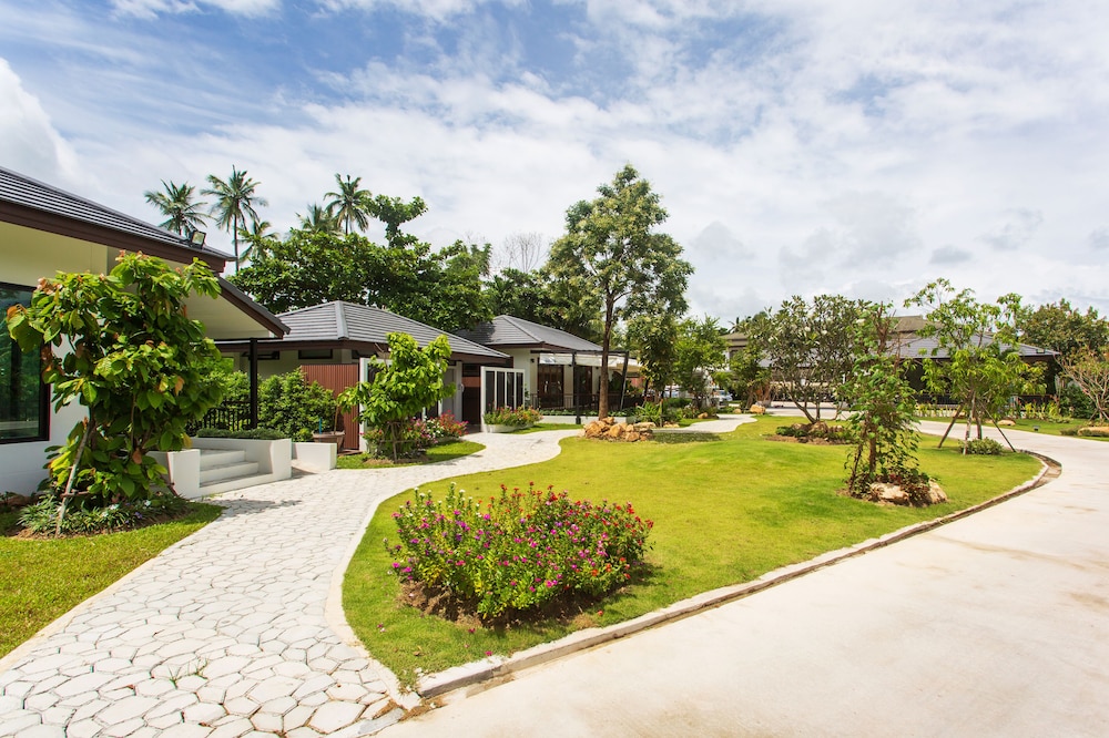 The Canale Samui Resort