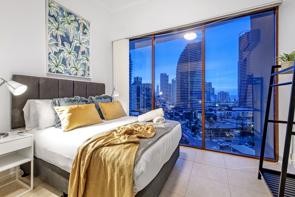 Image showcasing Savannah Penthouse in Gold Coast | 2023 Updated prices, deals - Klook ...