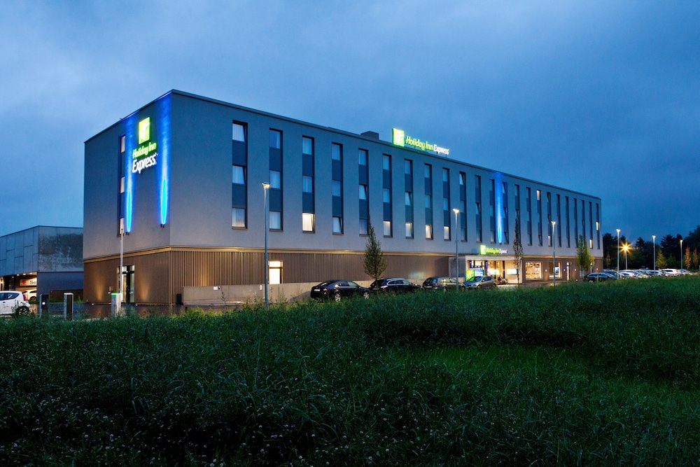 Holiday Inn Express Lustenau, an IHG Hotel in | 2023 Updated prices, deals  - Klook Global