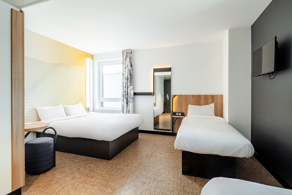 B&B HOTEL Le Port- Marly St-Germain en Laye