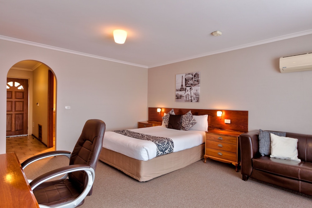 Hume Country Motor Inn in Albury 2023 Updated prices, deals Klook