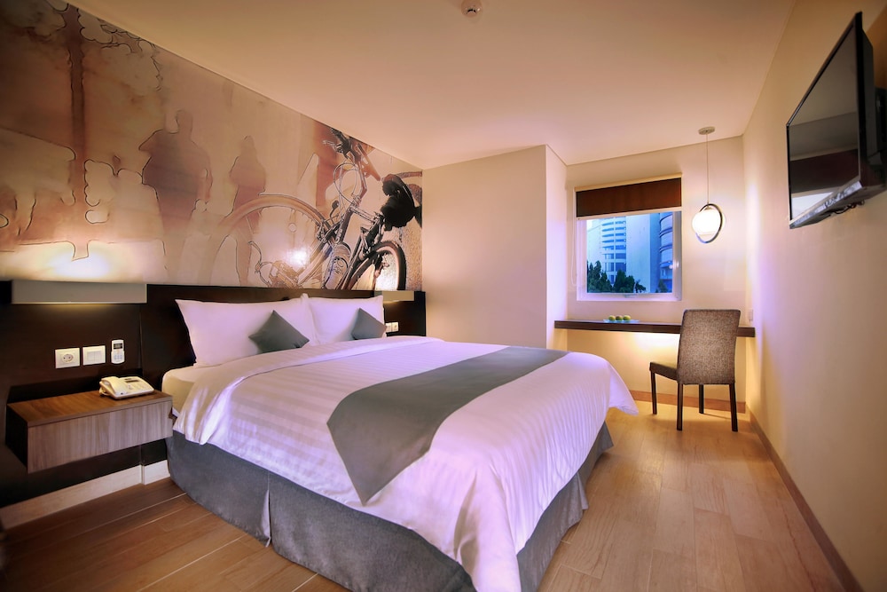 Hotel Neo Mangga Dua by ASTON