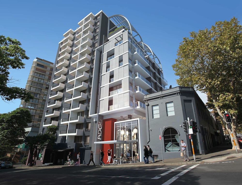 ADGE Hotel & Residences