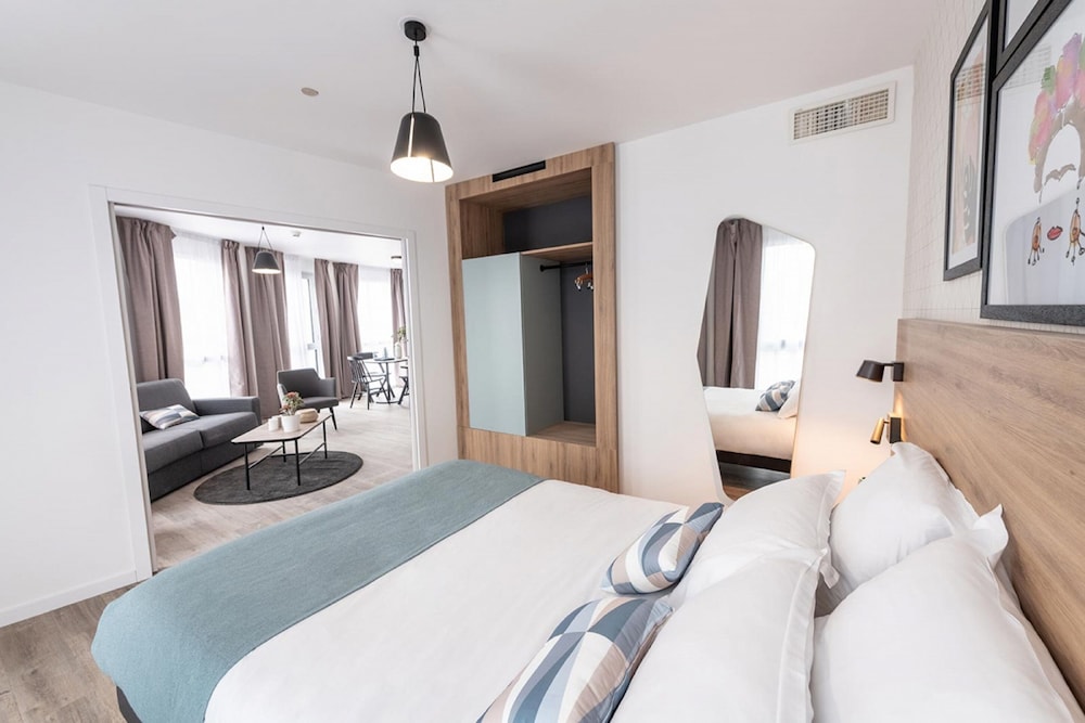 Appart'City Collection Saint Germain en Laye