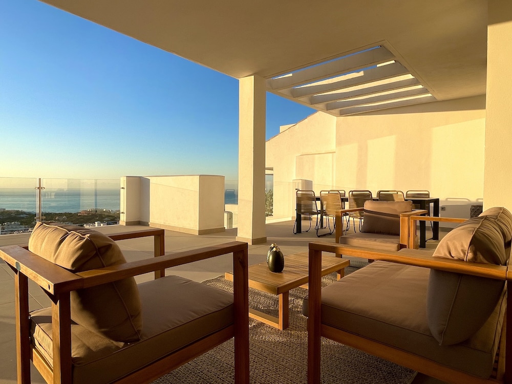 Image showcasing Puerta Cortes Vistamar Vistamar La Paz BCS MLS #26-636