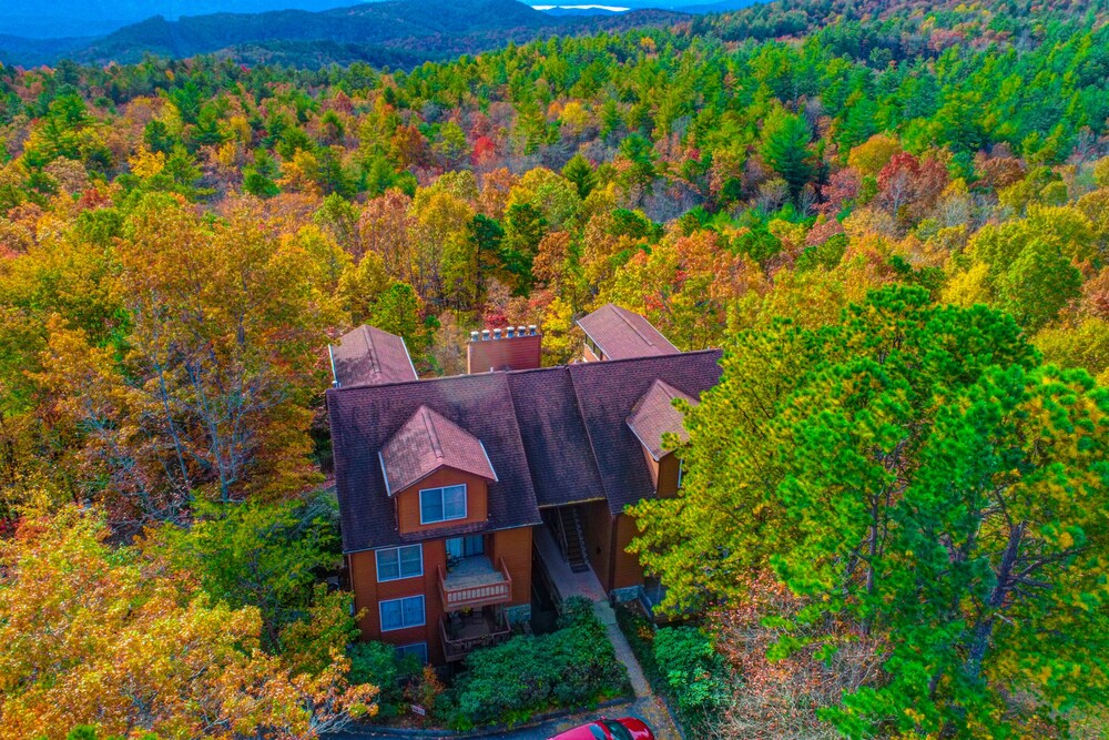 North Carolina Mountain Retreat in null 2023 Updated prices, deals