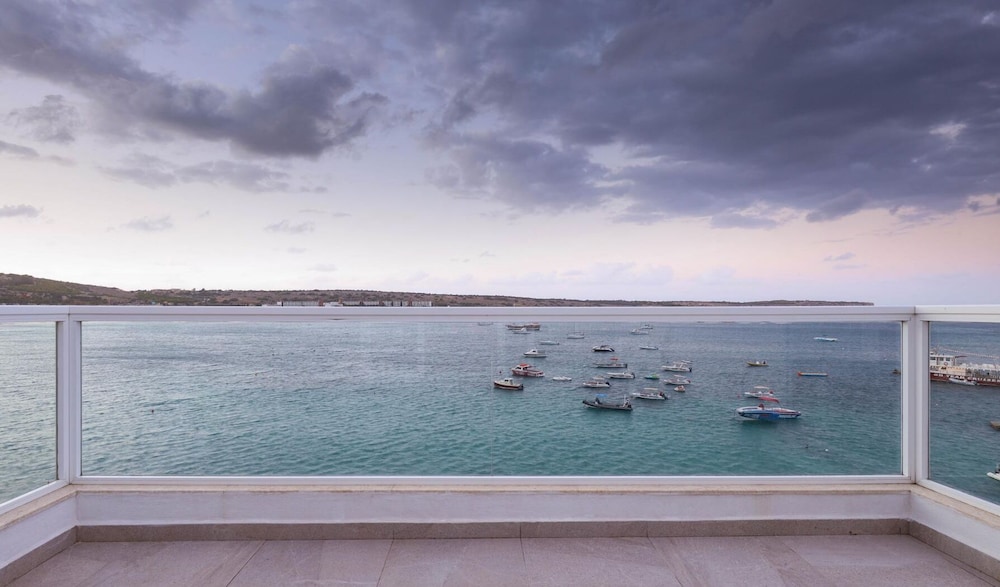Seafront Penthouse w Unobstructed Sea Views in Mellieha | 2023 Updated ...