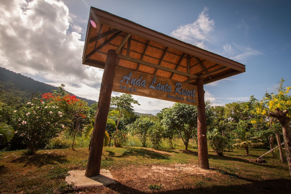 Anda Lanta Resort