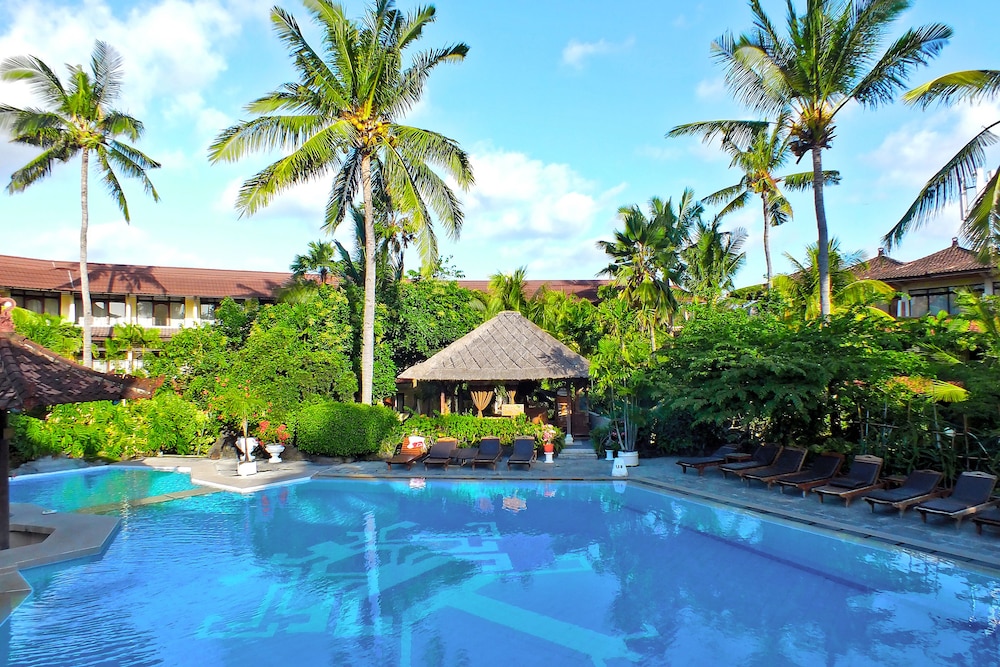 Palm Beach Hotel Bali in Kuta | 2025 Updated prices, deals - Klook ...