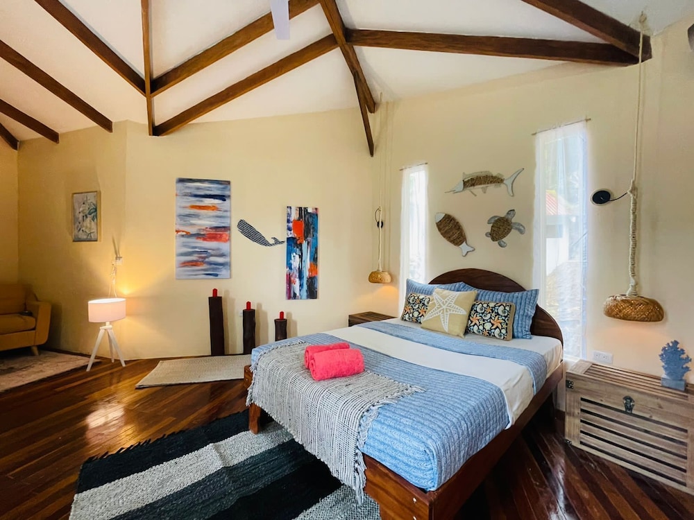 Grand Park Manuel Antonio