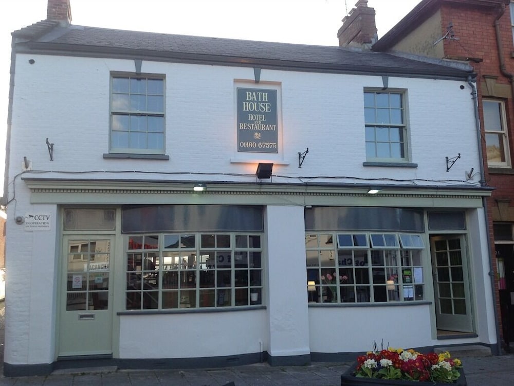 Bath House Hotel in | 2024 Updated prices, deals - Klook International site