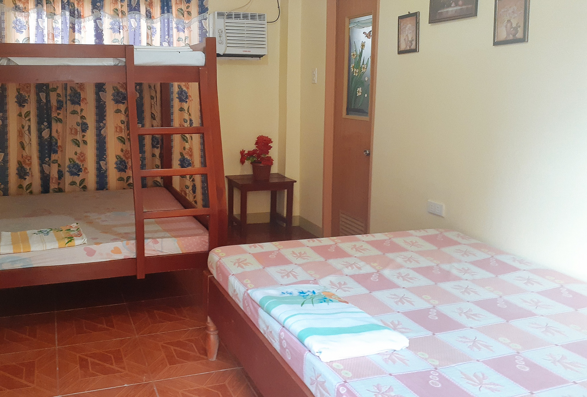 RedDoorz @ Precious Dem Beach Resort Pagudpud