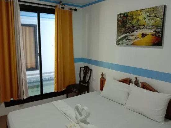 RedDoorz @ Isla Virginia Beach Resort Aurora Baler