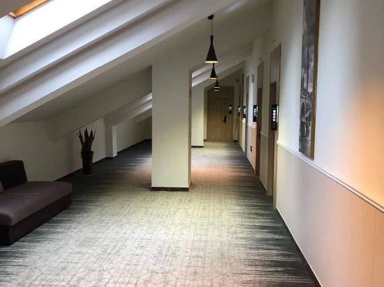 Starway Hotel Nanjing Lukou Airport