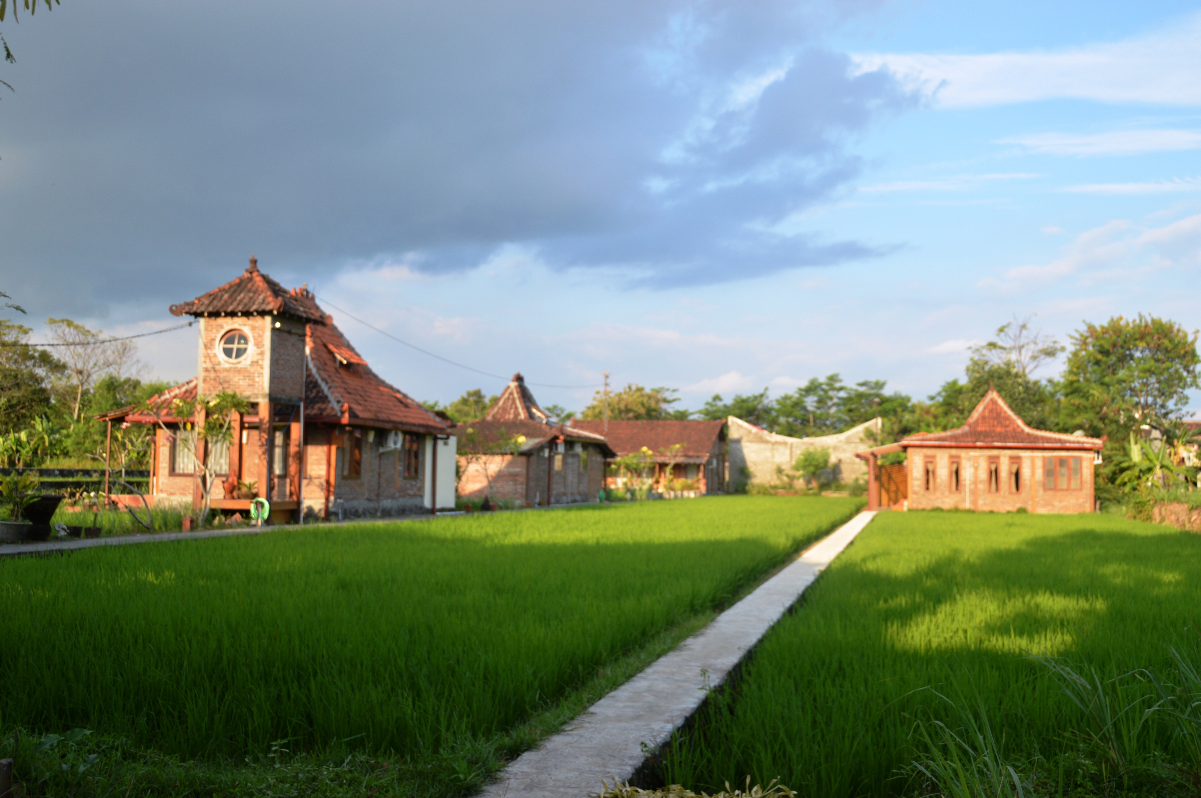 Alamanda Family Villas & Pool