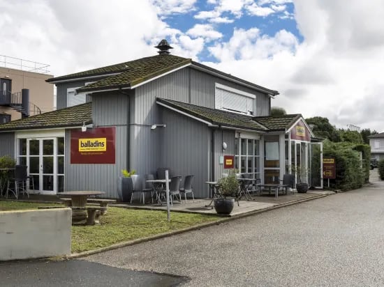 Initial by Balladins Lyon / Chanas